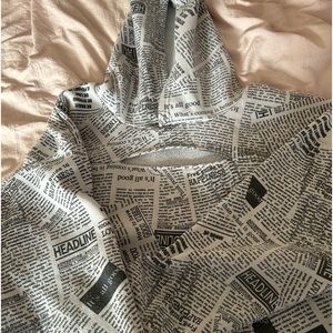 Jolie & Joy Newspaper print sweatshirt 2xl